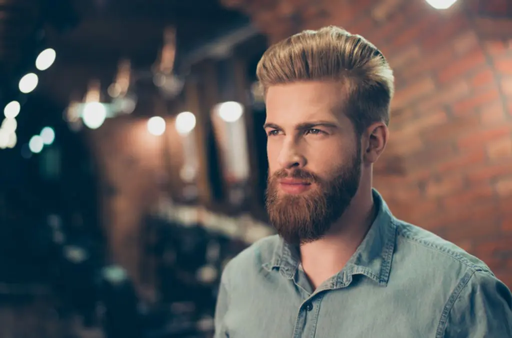 Shampoing barbe pour assainir et fortifier les poils