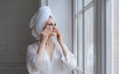 Astuces pour enlever son maquillage rapidement
