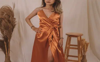 Élégance Intemporelle : Les Robes Mi-Longues Terracotta