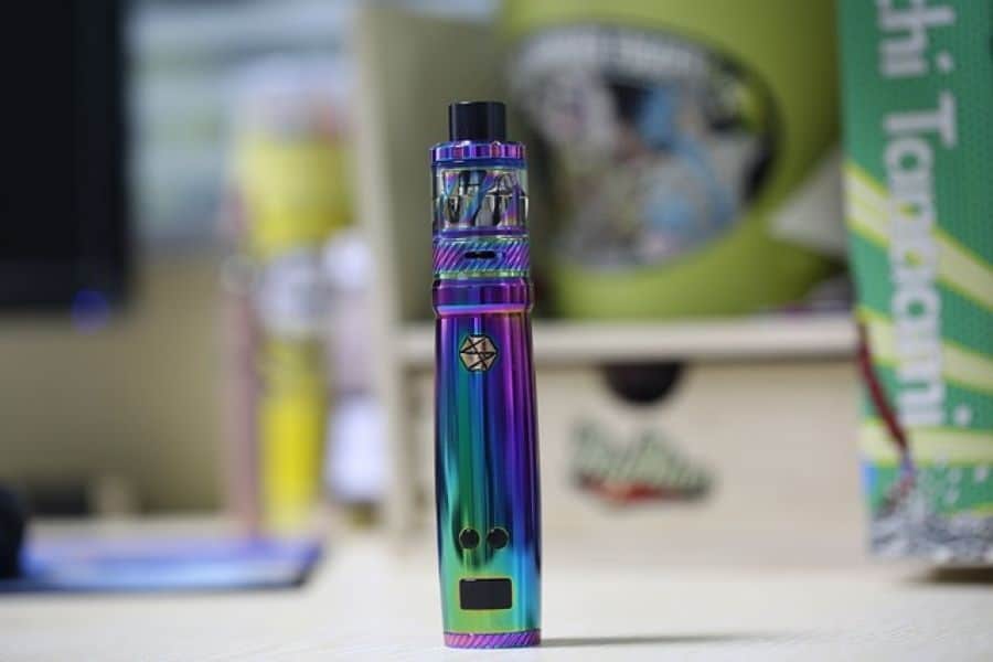 Style domestique éclairé : Explorez les avantages de l’iStick 30W d’Eleaf pour les vapoteurs avertis.