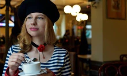 Les essentiels du style parisien : comment porter des pièces simples et élégantes ?