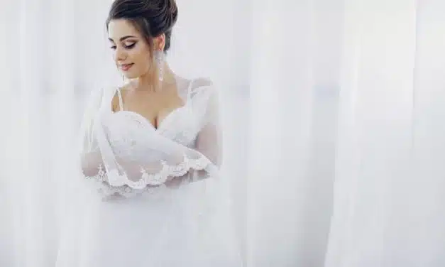 Trouver la robe de mariée parfaite : entre style, originalité et élégance