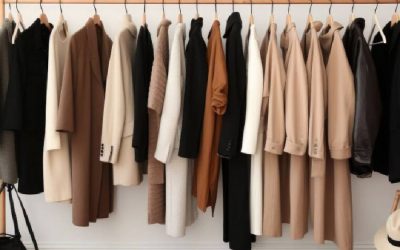 Capsule Wardrobe 2026 : 10 pièces indispensables pour un look chic et minimaliste